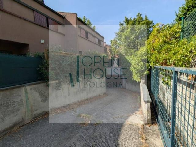 Villa Indipendente in vendita a Unione dei comuni Valli del Reno, Lavino e Samoggia, Monte San Pietro