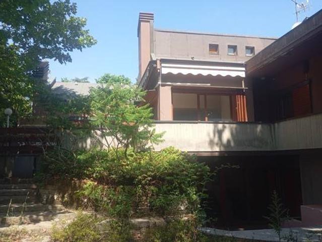 Villa Indipendente in vendita a Unione dei comuni Valli del Reno, Lavino e Samoggia, Monte San Pietro