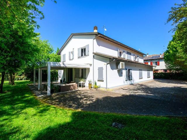 Villa Indipendente in vendita a Unione dei comuni Valli del Reno, Lavino e Samoggia, Monte San Pietro