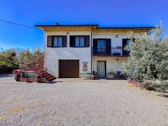 Villa Indipendente in vendita a Monte San Savino, Arezzo