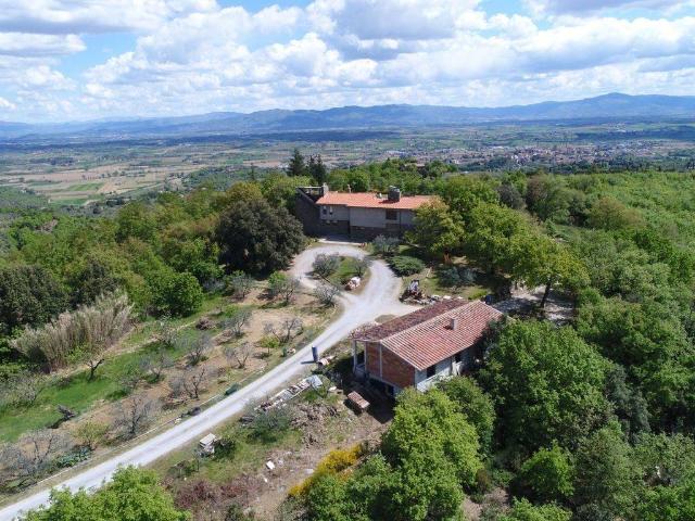 Villa Indipendente in vendita a Monte San Savino, Arezzo