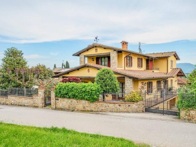 Villa Indipendente in vendita a Monte San Savino, Toscana