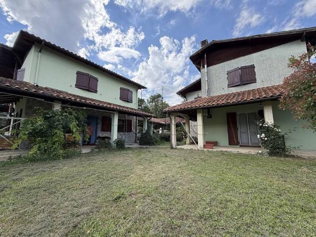 Villa Indipendente in vendita a Monte Santa Maria Tiberina, Umbria