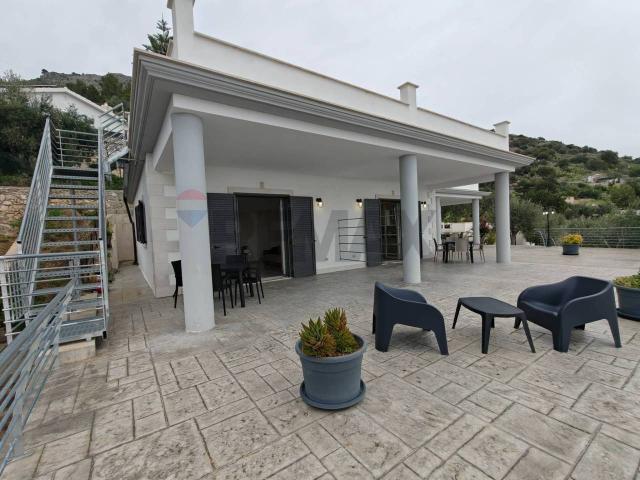 Villa Indipendente in vendita a Puglia, Foggia