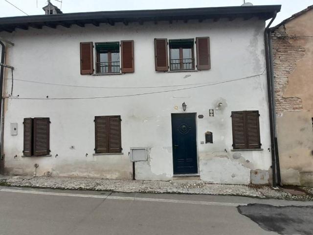 Villa Indipendente in vendita a Montebello Della Battaglia, Lombardia