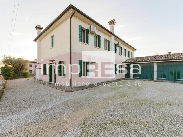 Villa Indipendente in vendita a Caonada, Montebelluna
