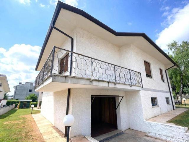 Villa Indipendente in vendita a Posmon, Montebelluna