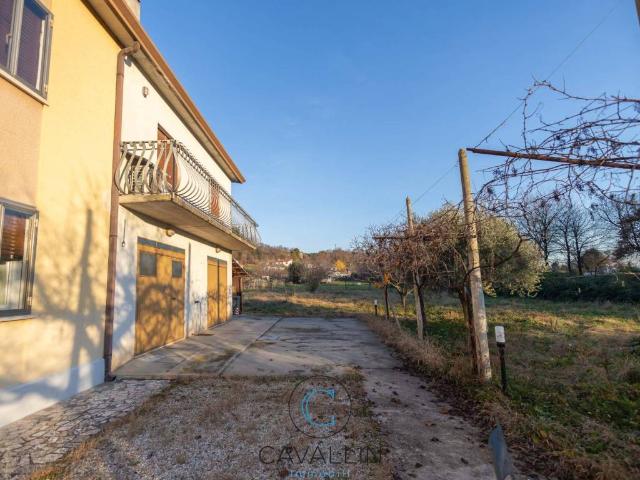 Villa Indipendente in vendita a Biadene, Montebelluna