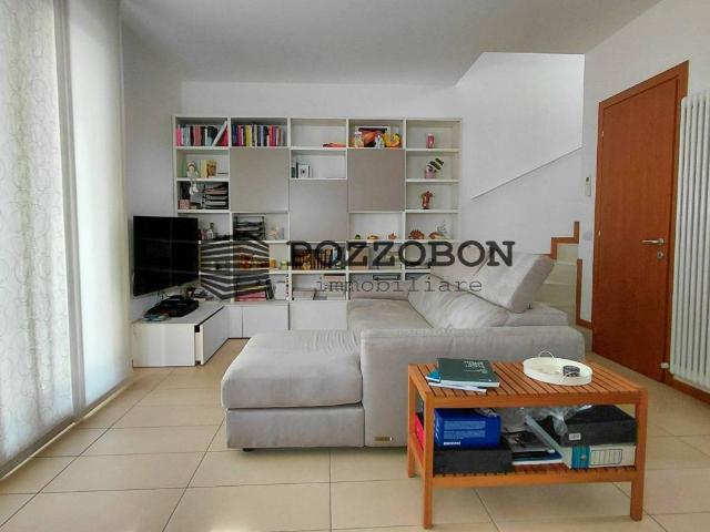 Villa Indipendente in vendita a Guarda, Montebelluna