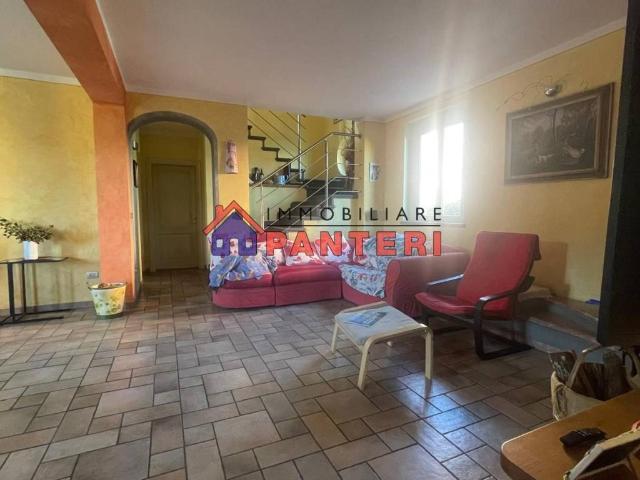 Villa Indipendente in vendita a San Giuseppe, Montecarlo