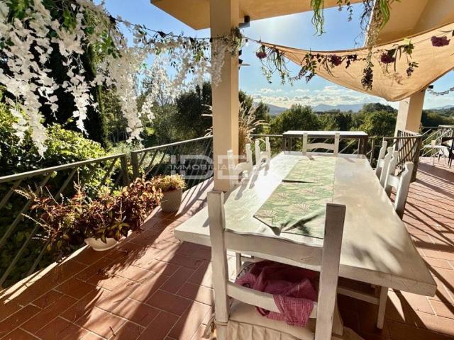 Villa Indipendente in vendita a San Giuseppe, Montecarlo