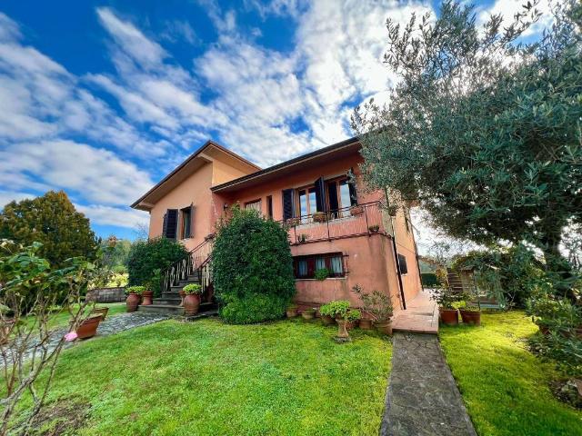 Villa Indipendente in vendita a San Giuseppe, Montecarlo