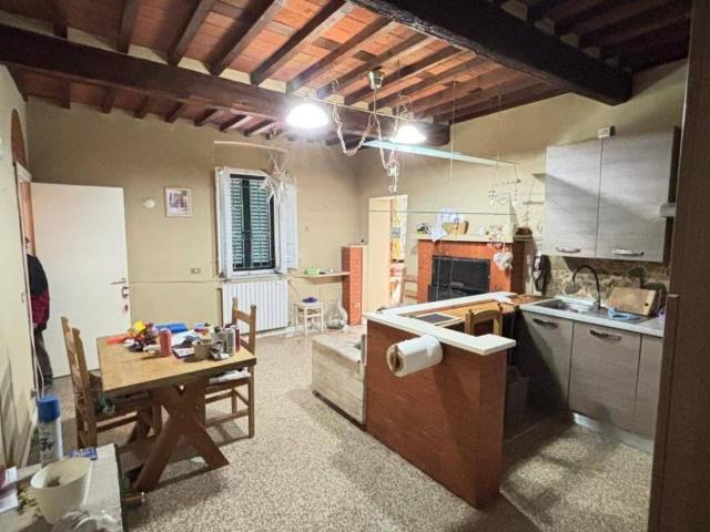 Villa Indipendente in vendita a San Giuseppe, Montecarlo