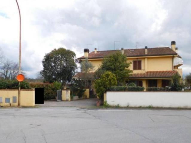 Villa Indipendente in vendita a San Giuseppe, Montecarlo