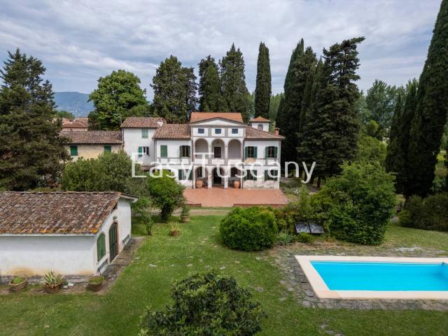 Villa Indipendente in vendita a San Salvatore, Montecarlo