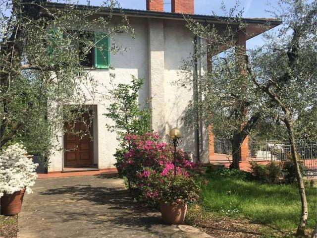 Villa Indipendente in vendita a San Giuseppe, Montecarlo