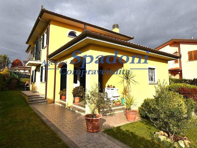 Villa Indipendente in vendita a San Giuseppe, Montecarlo