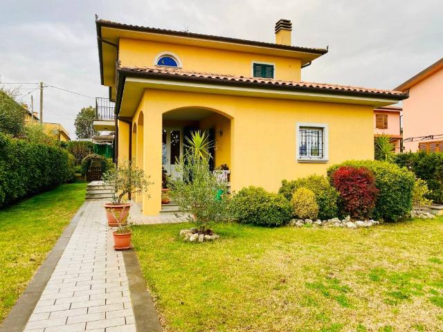 Villa Indipendente in vendita a San Giuseppe, Montecarlo