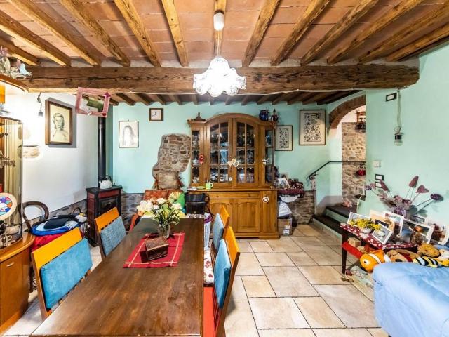 Villa Indipendente in vendita a San Giuseppe, Montecarlo