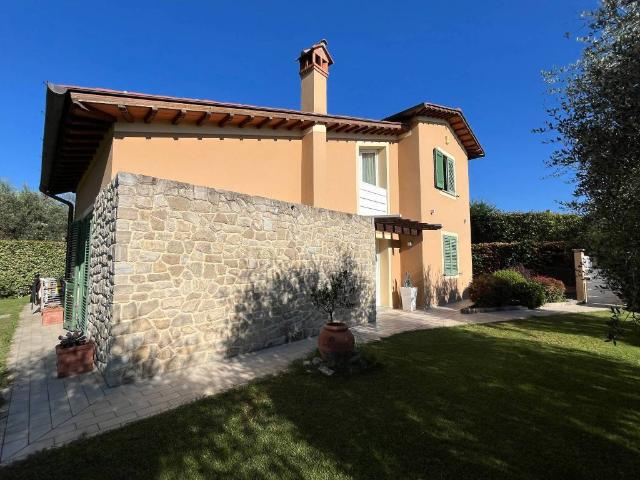 Villa Indipendente in vendita a San Giuseppe, Montecarlo