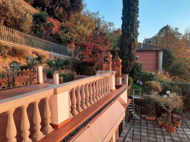 Villa Indipendente in vendita a Montecatini Alto, Montecatini Terme