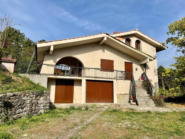 Villa Indipendente in vendita a Montecatini Terme, Pistoia