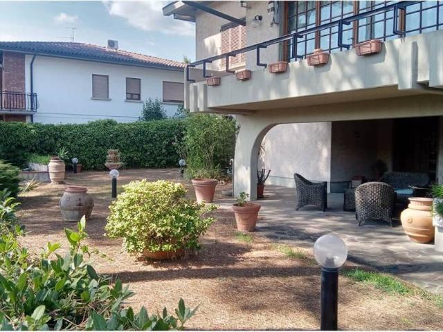 Villa Indipendente in vendita a Gallo, Montecatini Terme