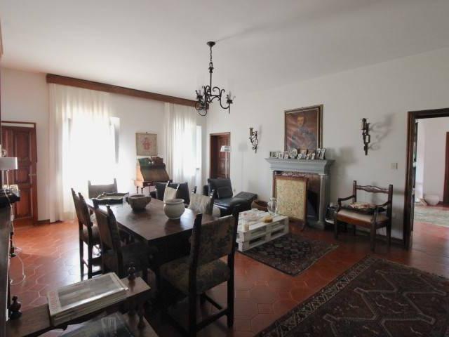 Villa Indipendente in vendita a Montecatini Alto, Montecatini Terme