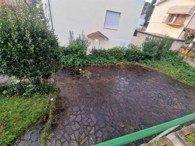 Villa Indipendente in vendita a Montecatini Alto, Montecatini Terme