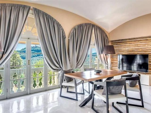 Villa Indipendente in vendita a Montecatini Alto, Montecatini Terme
