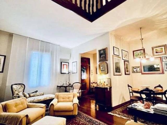Villa Indipendente in vendita a Montecatini Alto, Montecatini Terme