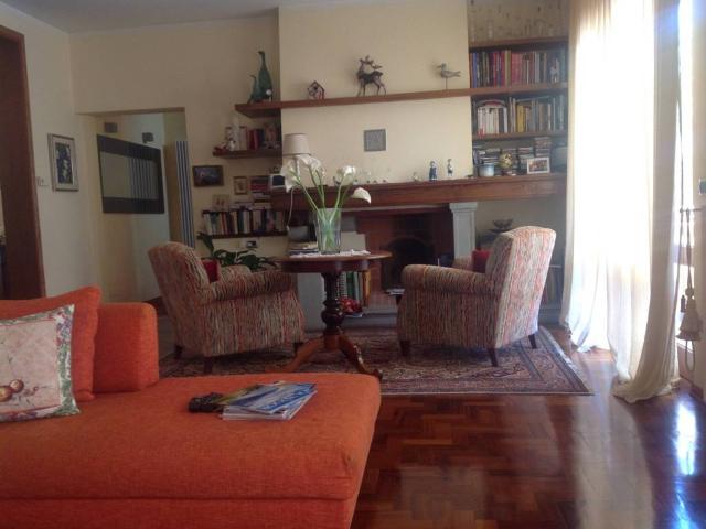 Villa Indipendente in vendita a Gallo, Montecatini Terme