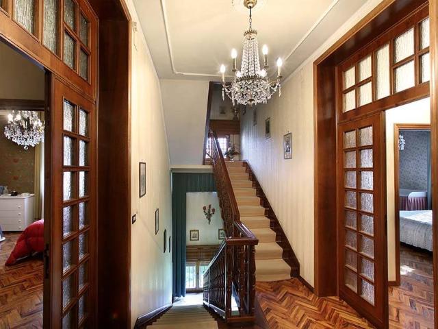 Villa Indipendente in vendita a Montecatini Alto, Montecatini Terme