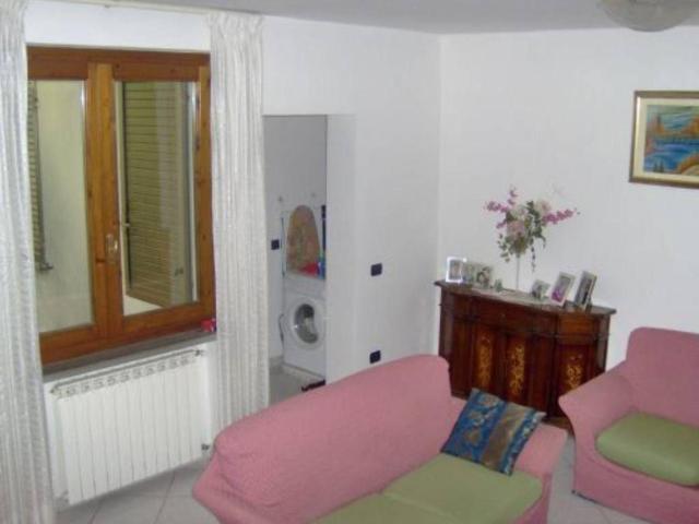 Villa Indipendente in vendita a Gallo, Montecatini - Terme