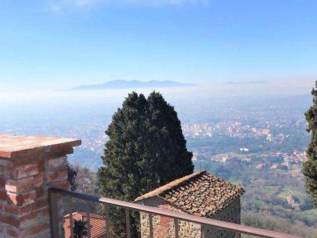 Villa Indipendente in vendita a Montecatini Terme, Pistoia