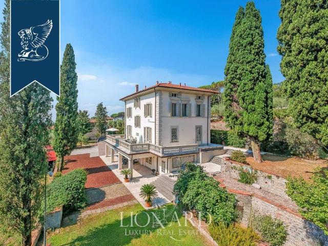 Villa Indipendente in vendita a Montecatini Alto, Montecatini Terme