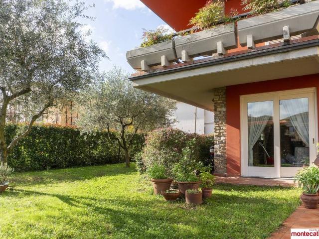 Villa Indipendente in vendita a Montecatini Terme, Pistoia