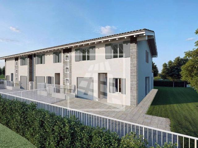 Villa Indipendente in vendita a Val d’Enza, Re