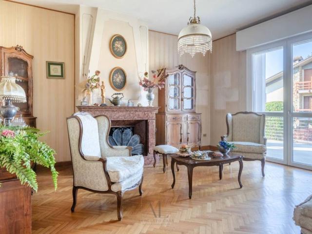 Villa Indipendente in vendita a Val d’Enza, Re