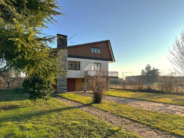 Villa Indipendente in vendita a Montecchio Maggiore, Veneto