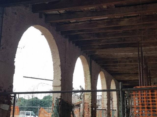 Villa Indipendente in vendita a Montecchio Precalcino, Veneto