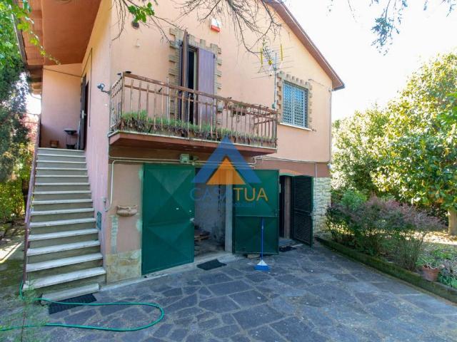 Villa Indipendente in vendita a San Martino, Montecchio