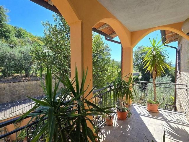 Villa Indipendente in vendita a Tenaglie, Montecchio