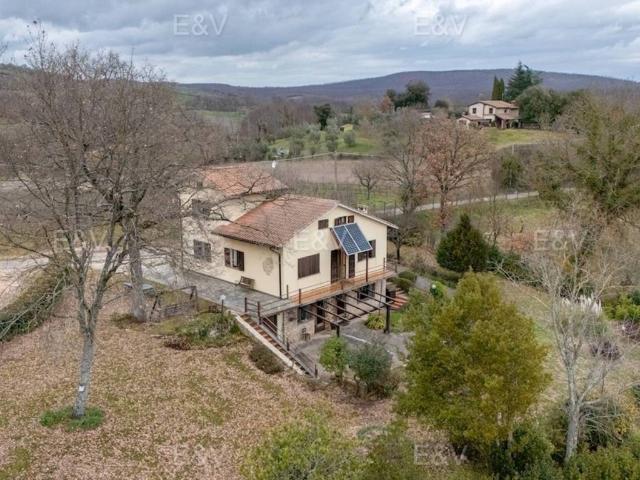 Villa Indipendente in vendita a Montecchio, Umbria