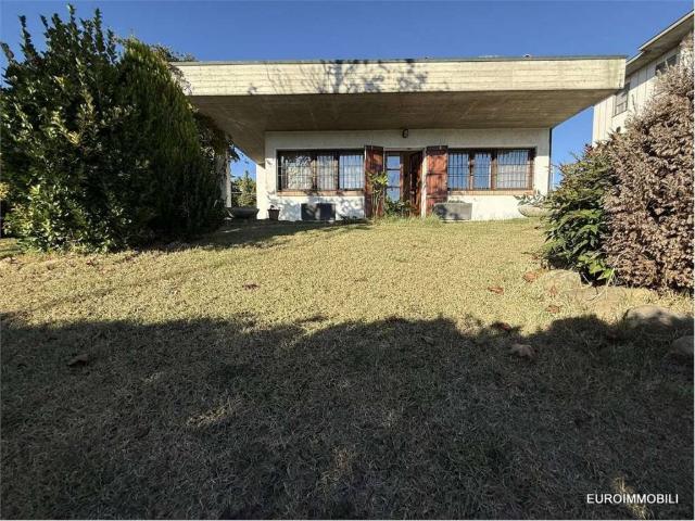Villa Indipendente in vendita a Montechiarugolo, Reggio Emilia