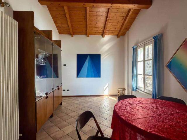 Villa Indipendente in vendita a Monticelli Terme, Montechiarugolo