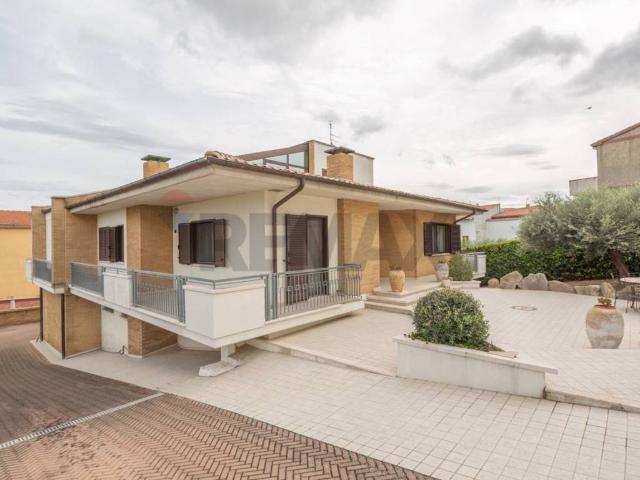 Villa Indipendente in vendita a Montecilfone, Molise