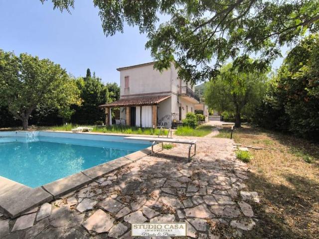 Villa Indipendente in vendita a Montecorice, Salerno