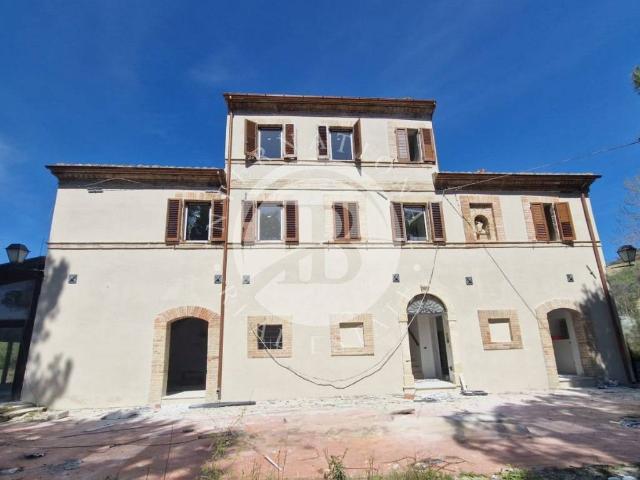 Villa Indipendente in vendita a Marche, Ascoli Piceno