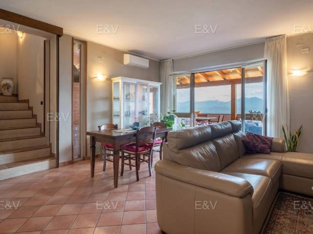 Villa Indipendente in vendita a Montefalco, Umbria